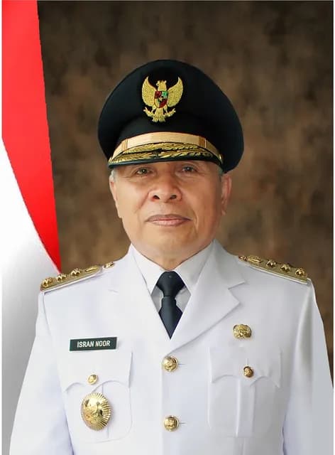 Dr. Isran Noor