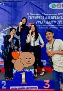 Siswa SMAN 1 Samarinda Borong Prestasi di Taekwondo Mulawarman Championship 2025 — foto 3