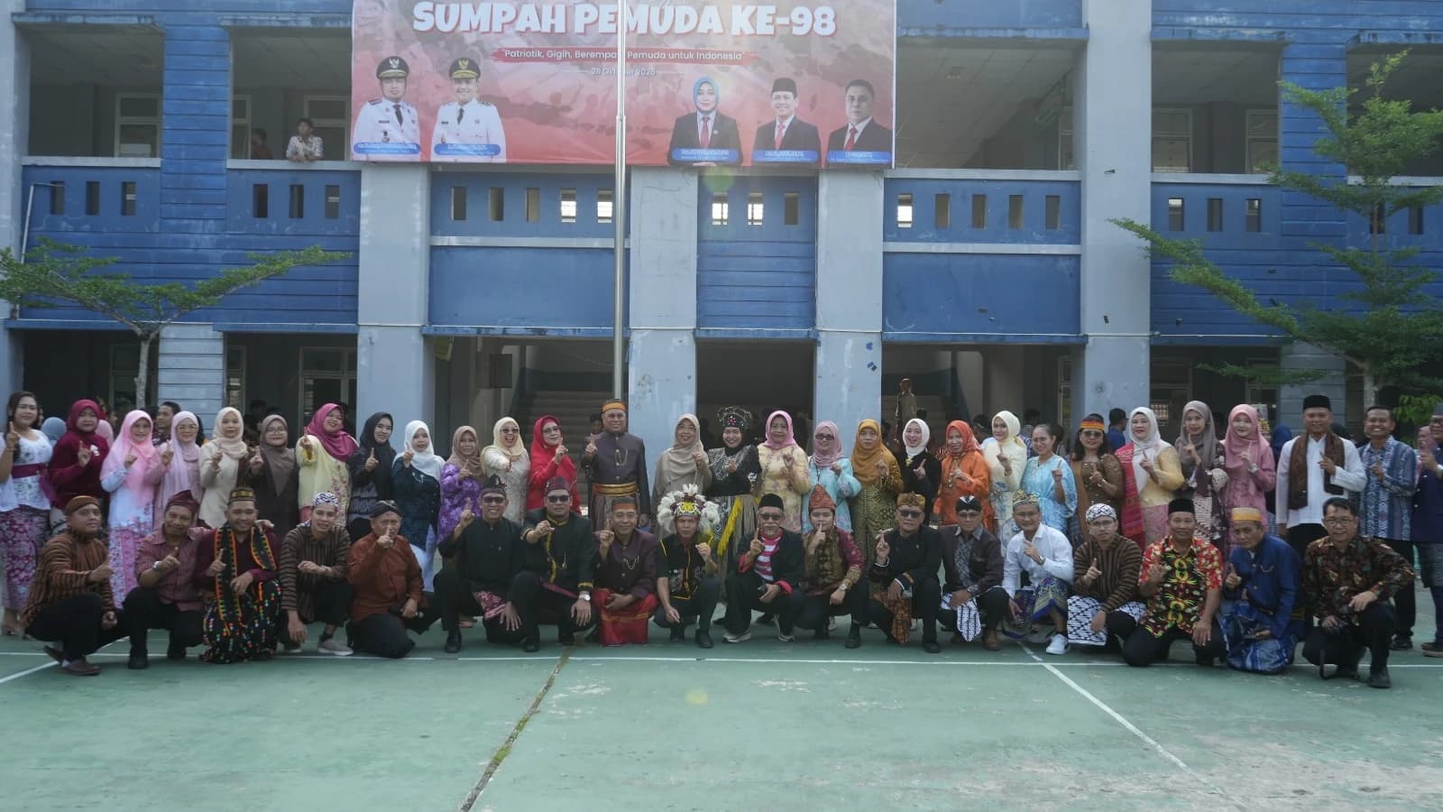SMA Negeri 1 Samarinda Peringati Hari Sumpah Pemuda ke-98, Kobarkan Semangat Persatuan Generasi Muda