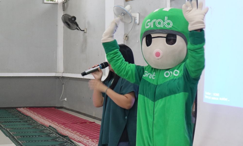 Kunjungan Grab ke SMA Negeri 1 Samarinda